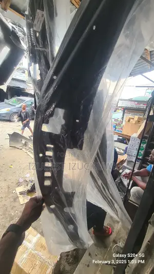 Radiator Plastic Camry 2007