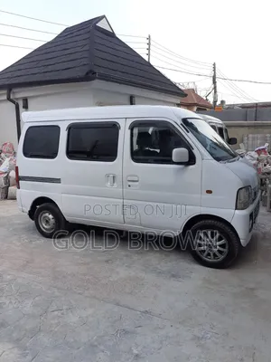 Suzuki APV Minibus 2005
