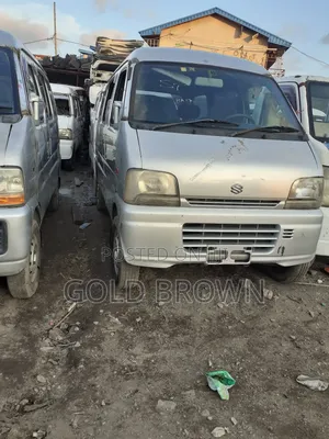 Suzuki APV Minibus 2005