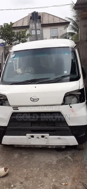 Suzuki APV Minibus 2005