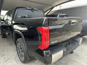 Toyota Tundra Limited Double Cab 6.5' Bed 2024 Black