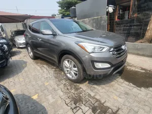 Hyundai Santa Fe Limited FWD 2016 Gray