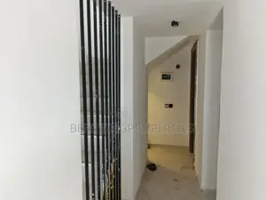 Exquisite 4-Bedroom Semi-Detached Triplex – Ikeja GRA