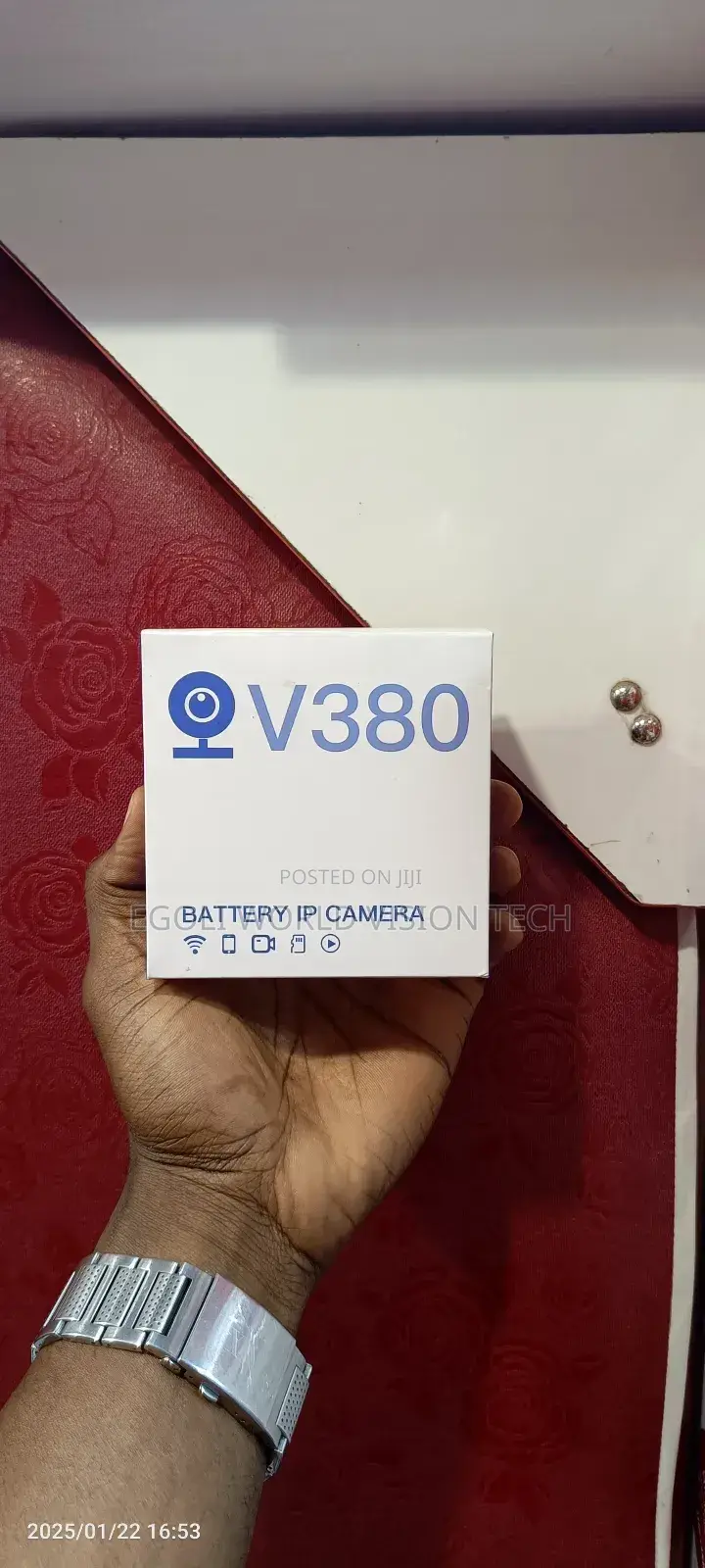 V380 Battery IP Camera