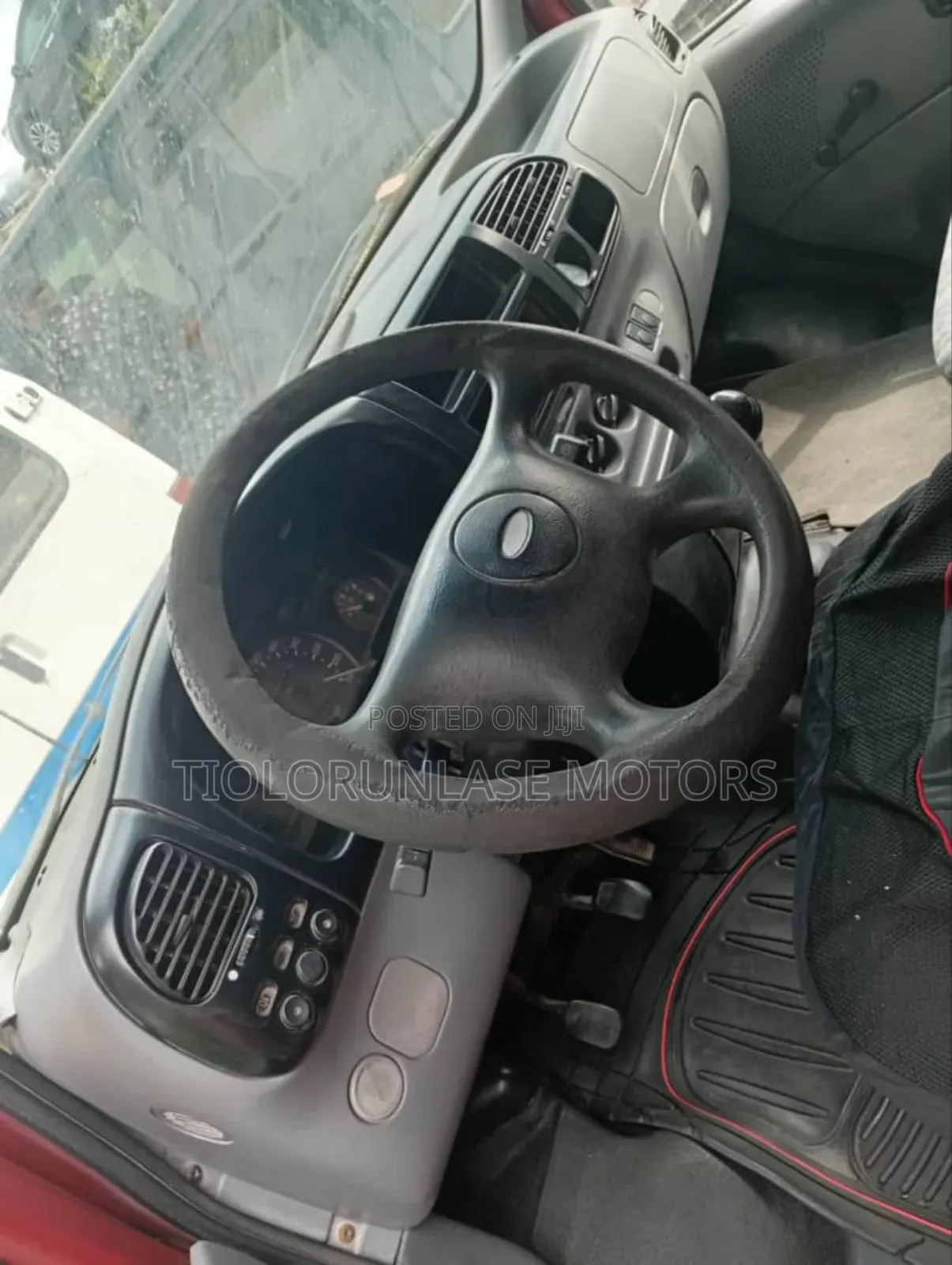 Ford Transit 2004 White