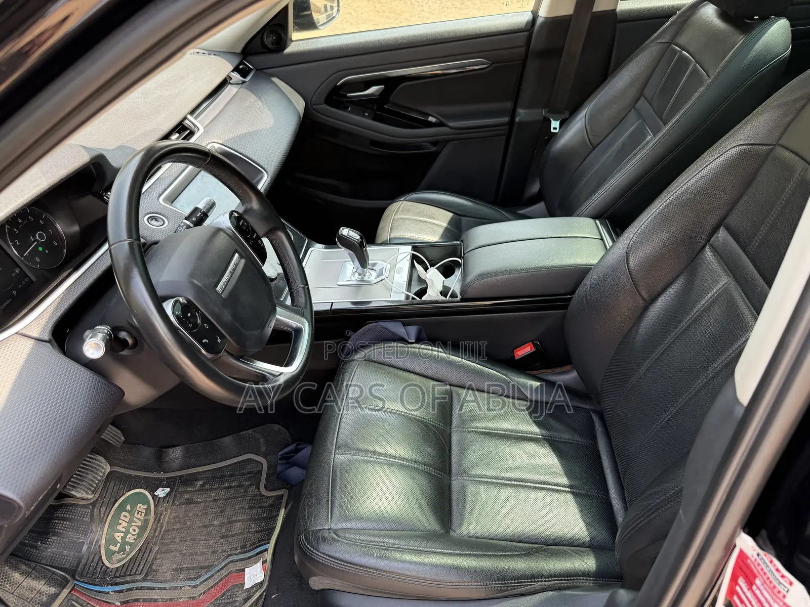 Land Rover Range Rover Evoque SE 4x4 5-Door 2019 Black