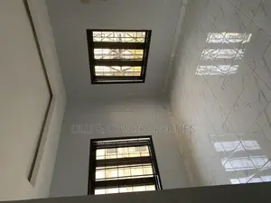 2bdrm Block of Flats in Palm Height Estate, Lugbe District for rent