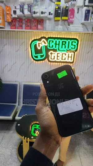 Apple iPhone XR 64 GB Black