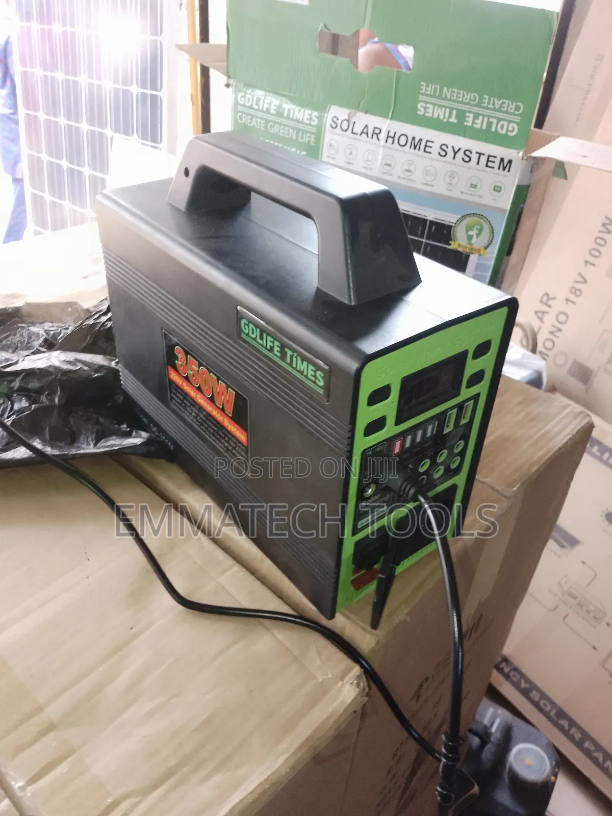 350 Watt Solar Generator