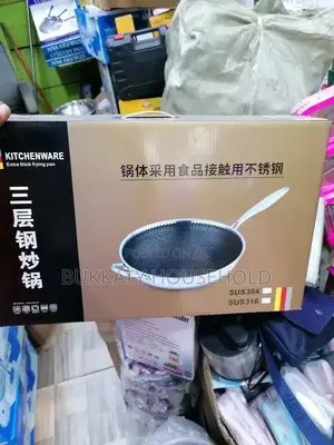 Frying  Pan With Glass Cover