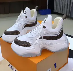 Louis Vuitton Luxury Quality Sneakers
