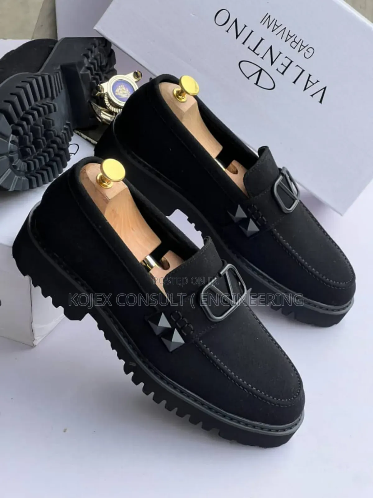 Valentino Garanani Luxury Flat Shoe