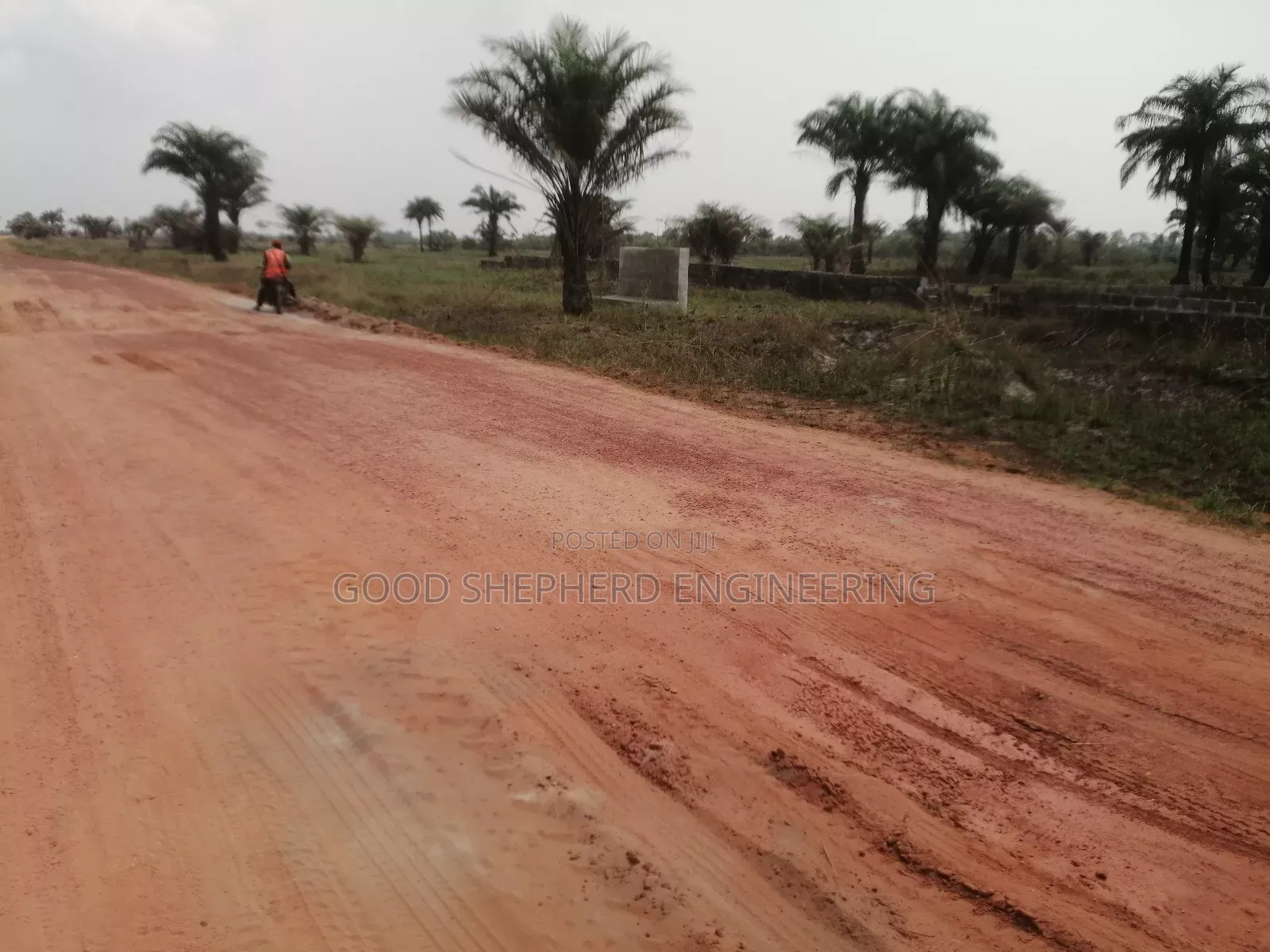 Buy Dryland at Facing Expressway at Ode-Omi, Dangote Refinery Ax,Ogun State