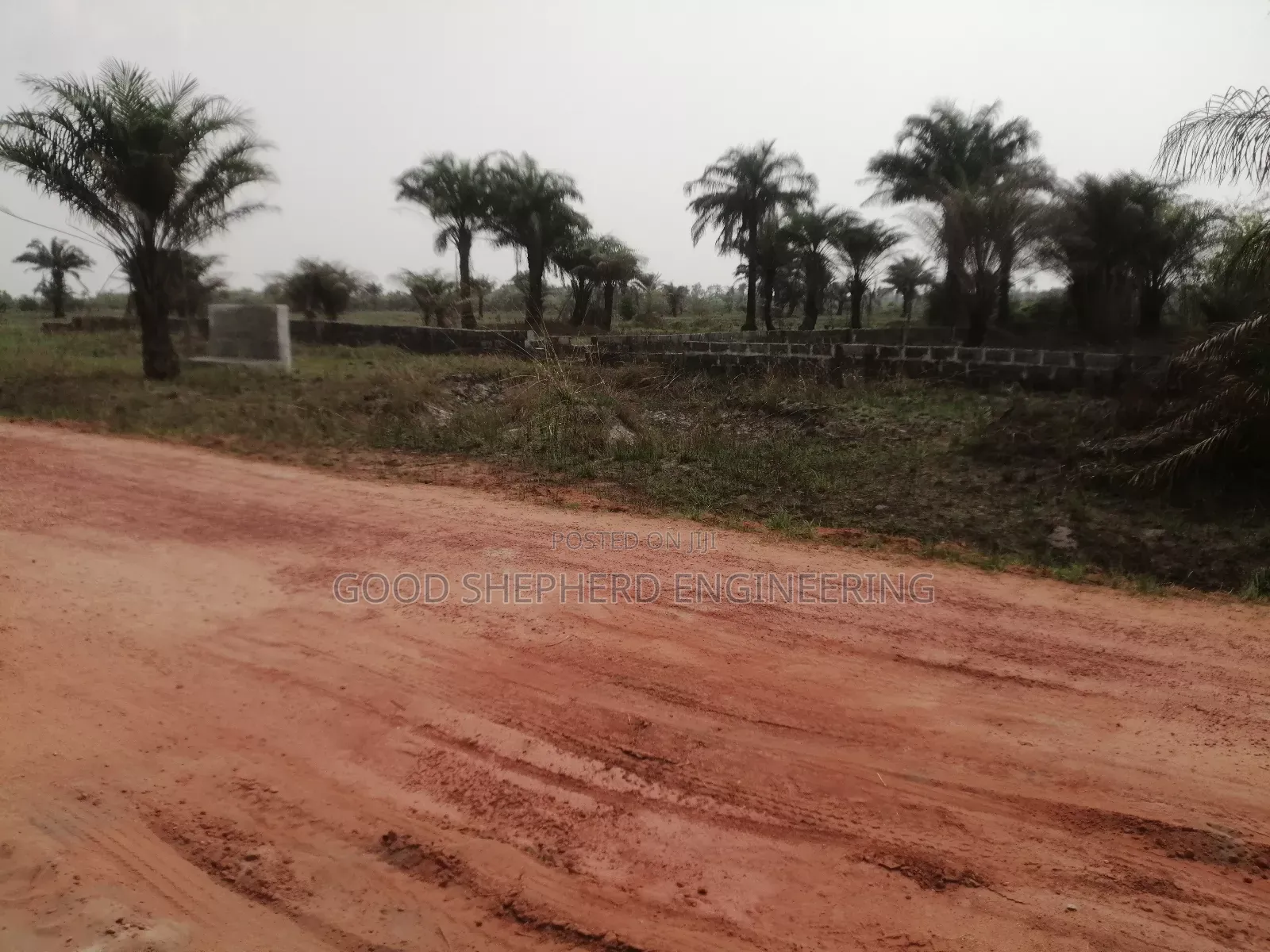 Buy Dryland at Facing Expressway at Ode-Omi, Dangote Refinery Ax,Ogun State