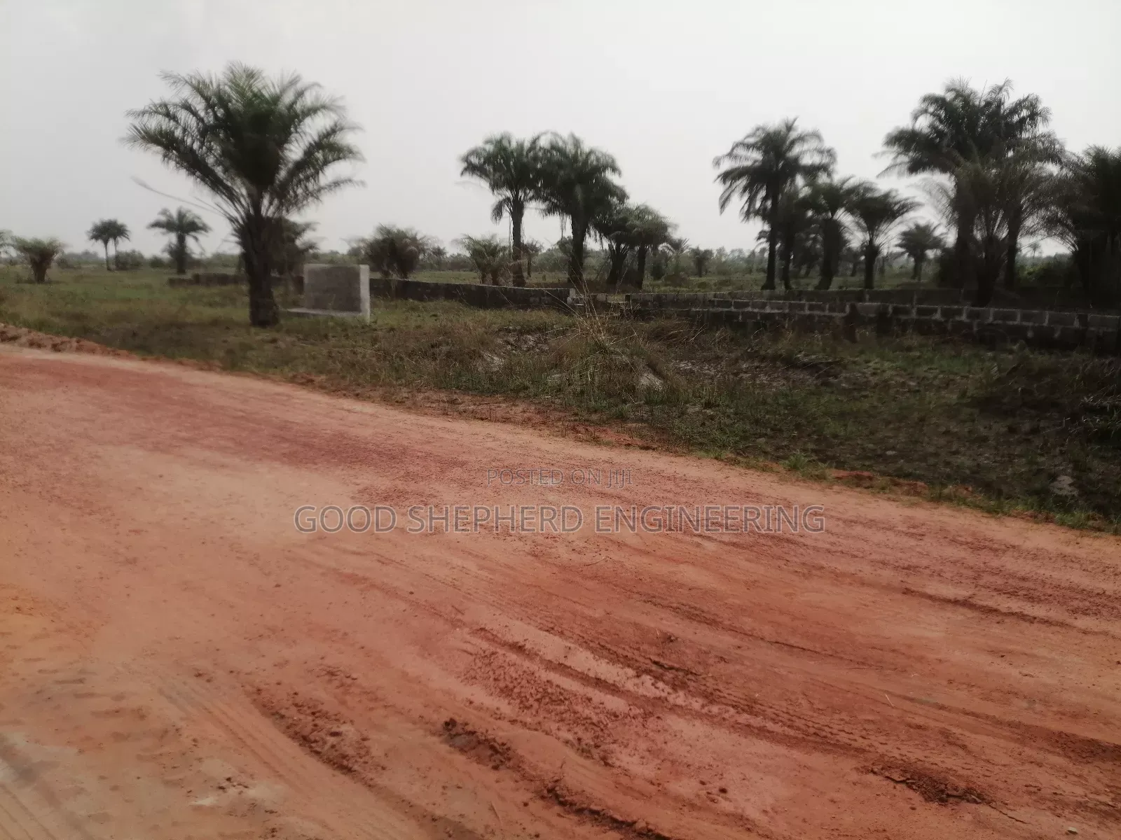 Buy Dryland at Facing Expressway at Ode-Omi, Dangote Refinery Ax,Ogun State