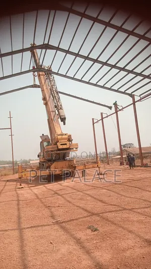 Mobile Crane