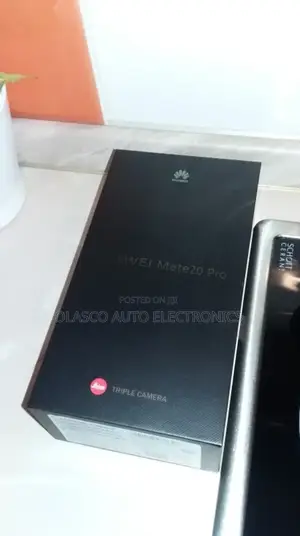New Huawei Mate 20 Pro Dual SIM 128 GB Blue