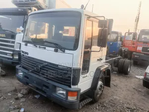 Volvo Fl6 Truck 2004 White (Foreign Used)
