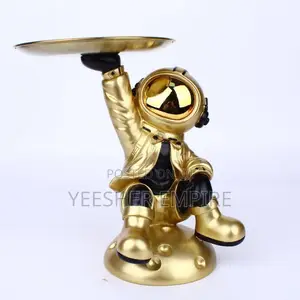 Decorative Astronaut With Tray