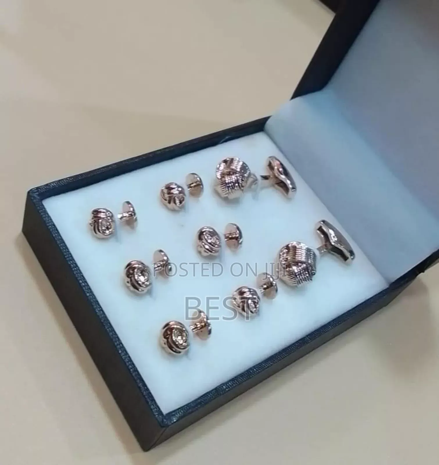 Cufflinks With 6 Botton