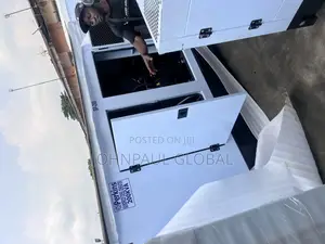 200kva Perkins Diesel Soundproof Generator. 100% Copper Coil