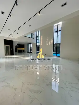 5 Bed Smart Home With Cinema, Elevator, Gym, Pool & Rooftop
