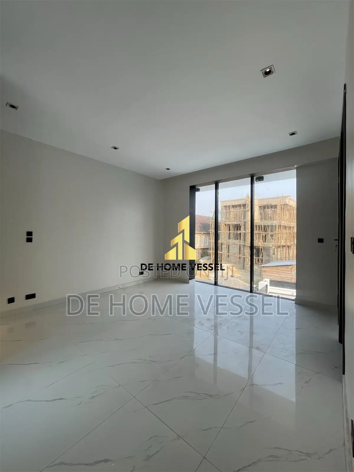 5 Bed Smart Home With Cinema, Elevator, Gym, Pool & Rooftop