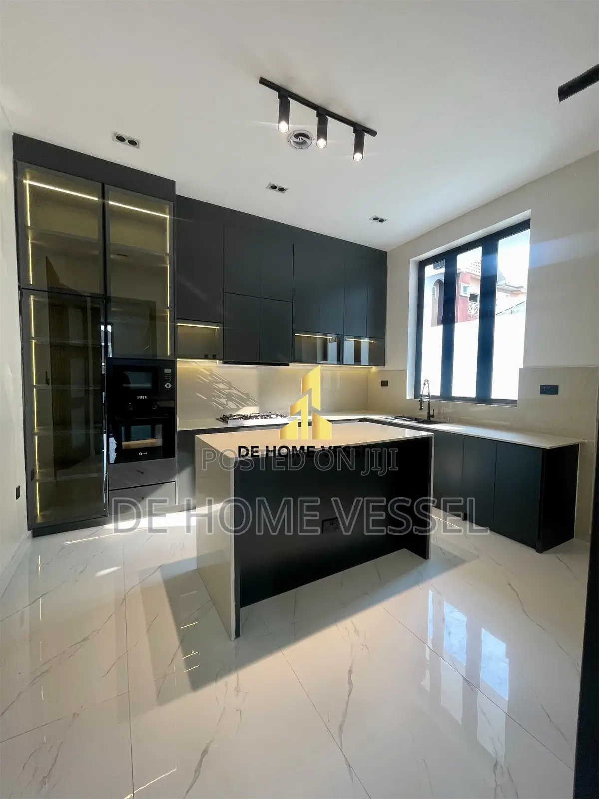 5 Bed Smart Home With Cinema, Elevator, Gym, Pool & Rooftop
