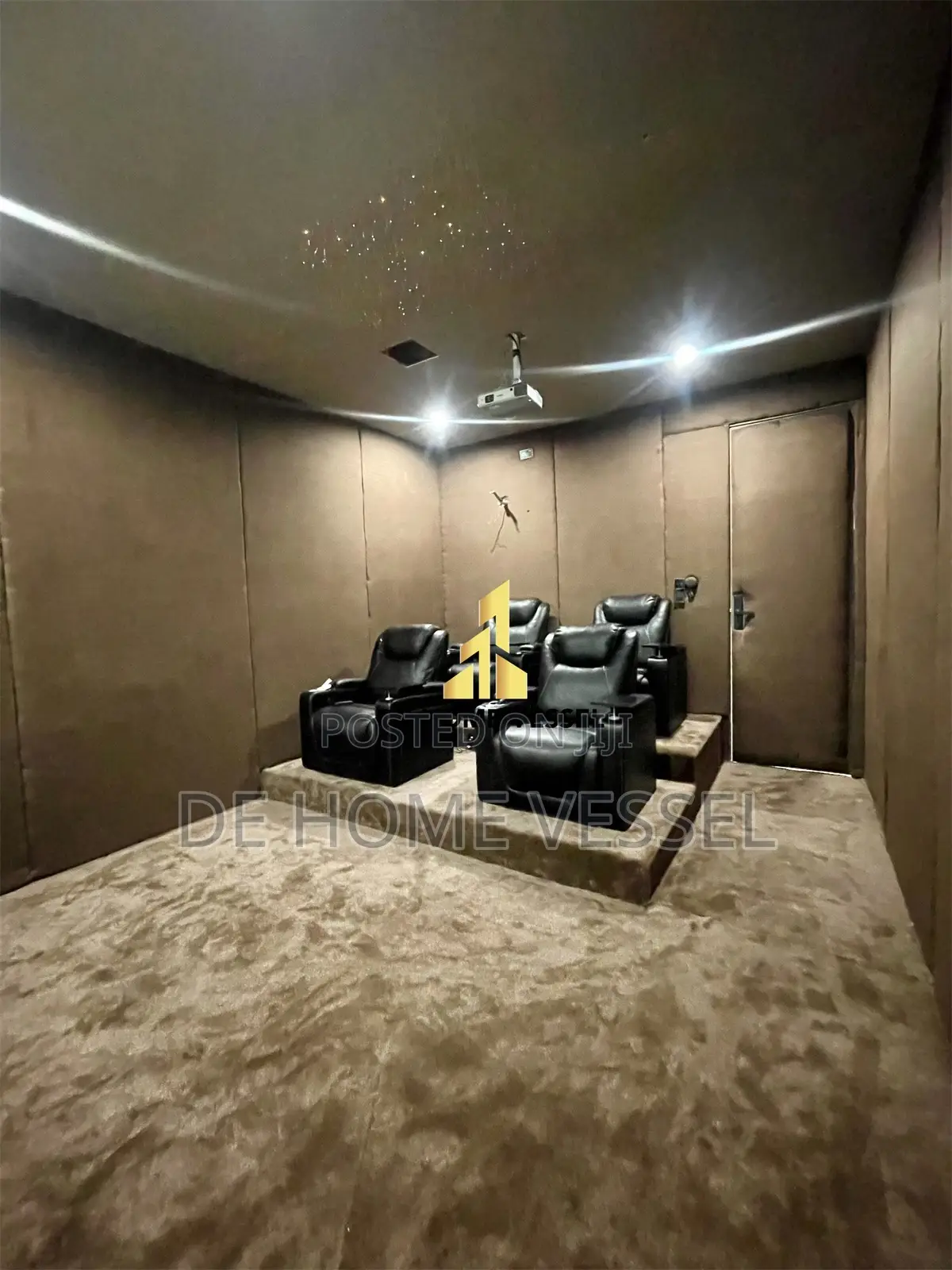 5 Bed Smart Home With Cinema, Elevator, Gym, Pool & Rooftop