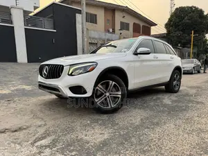 Mercedes-Benz GLC-Class 2017 White