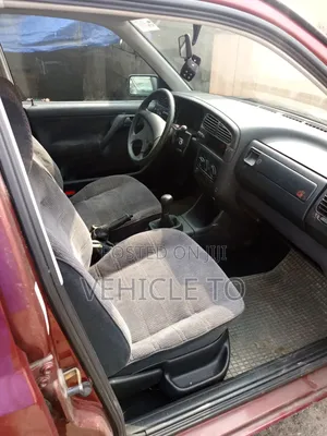 Volkswagen Vento 2000 Brown