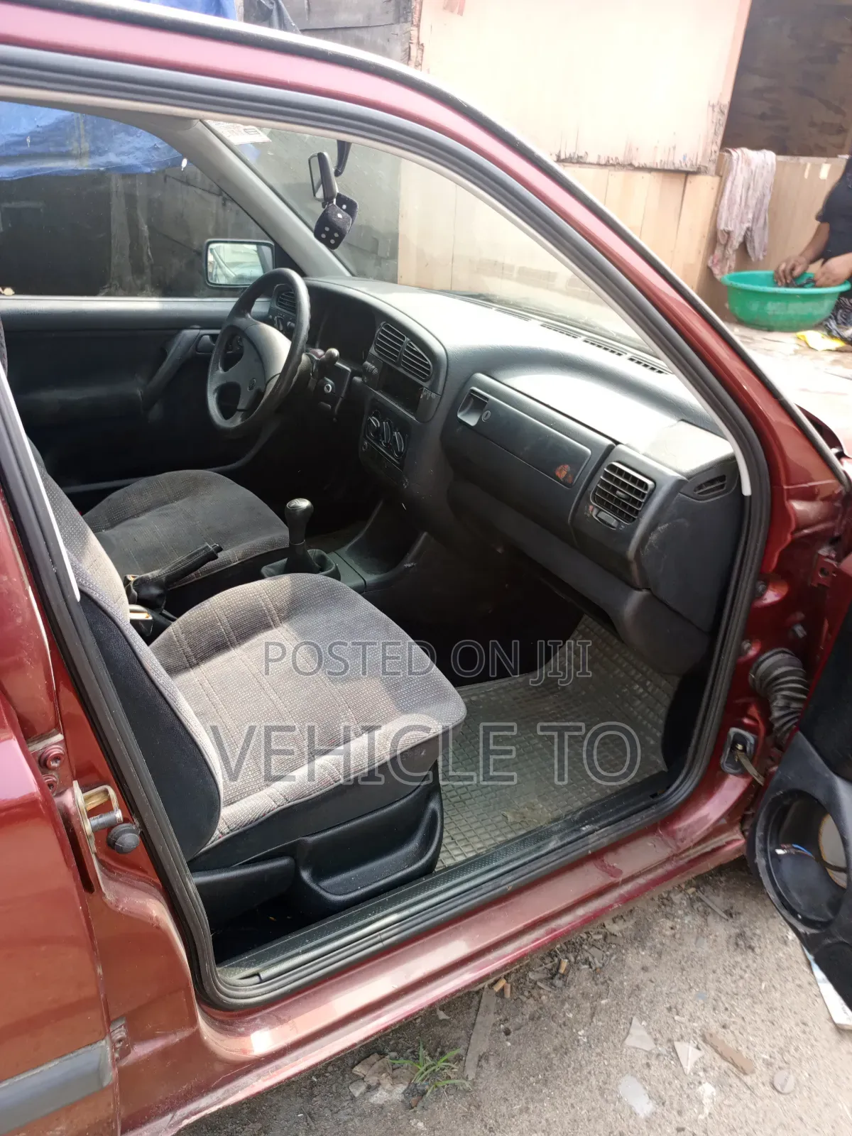 Volkswagen Vento 2000 Brown