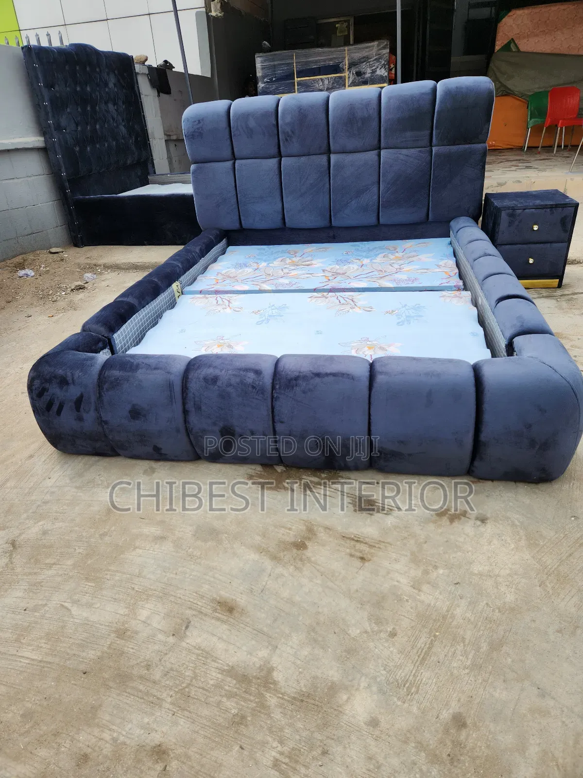 Unique 5by6 Bed With Two Sided Cupboard