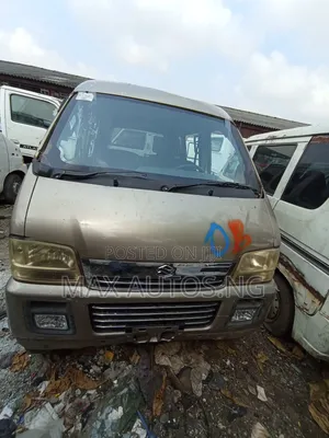 Suzuki Every 2011 Brown