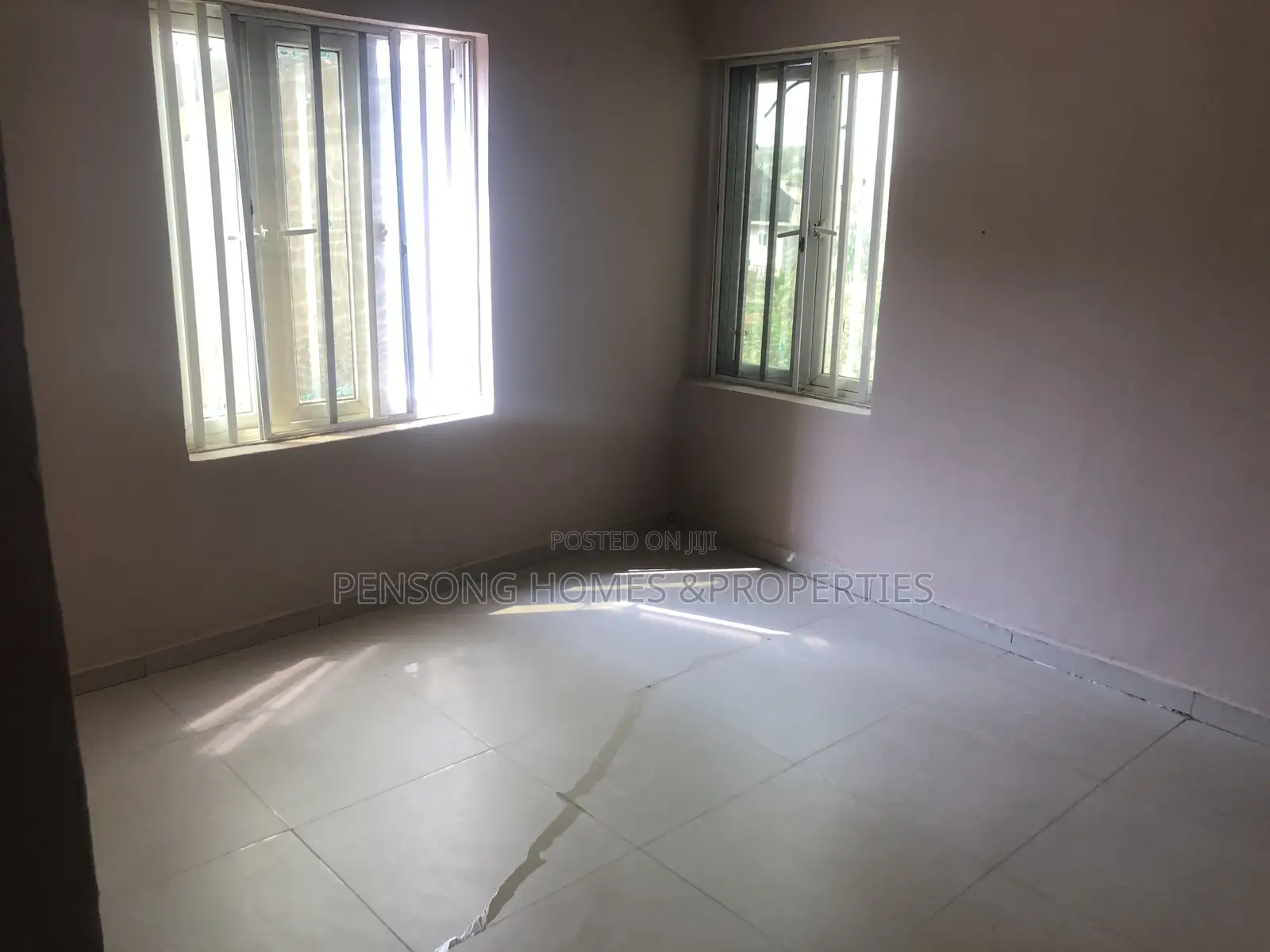 3bdrm Apartment in Peaceland Estate, Obafemi-Owode for rent