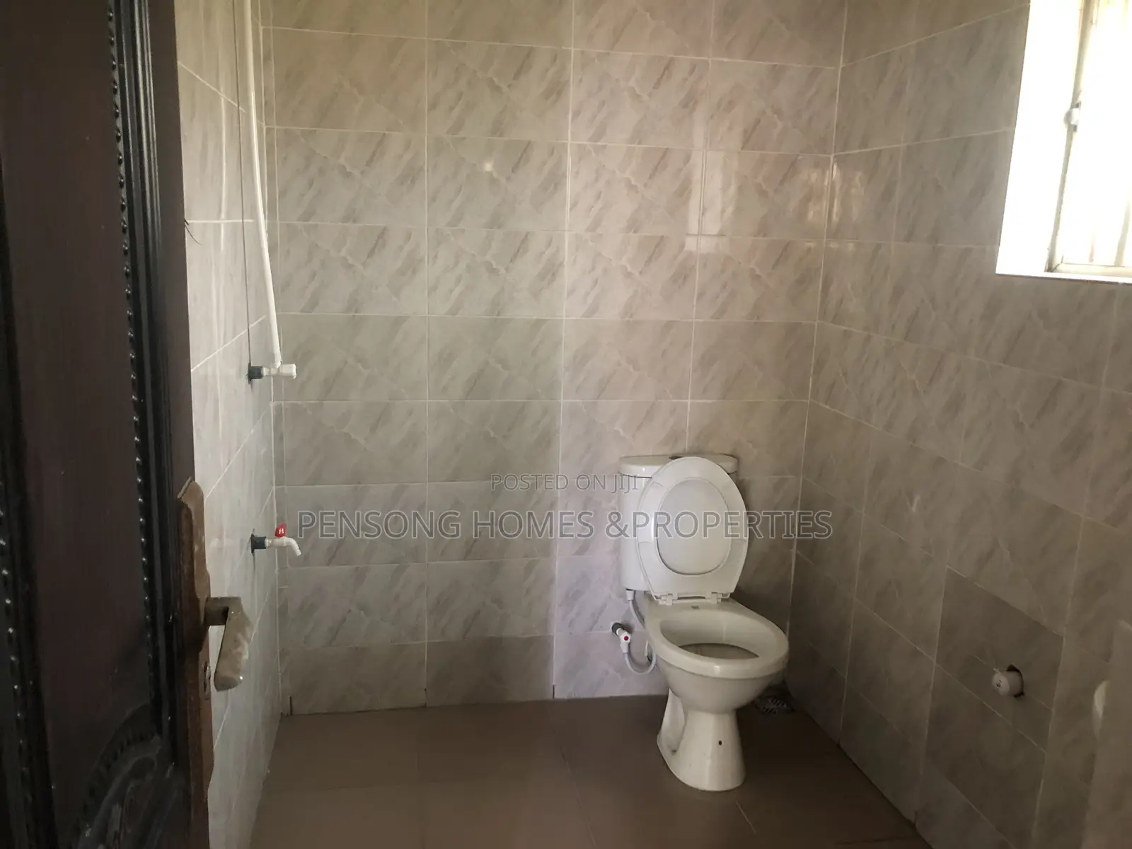 3bdrm Apartment in Peaceland Estate, Obafemi-Owode for rent