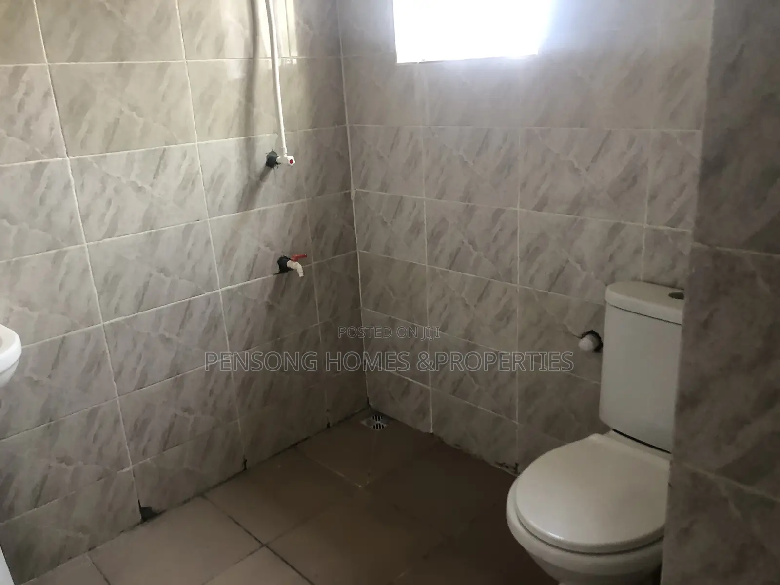 3bdrm Apartment in Peaceland Estate, Obafemi-Owode for rent