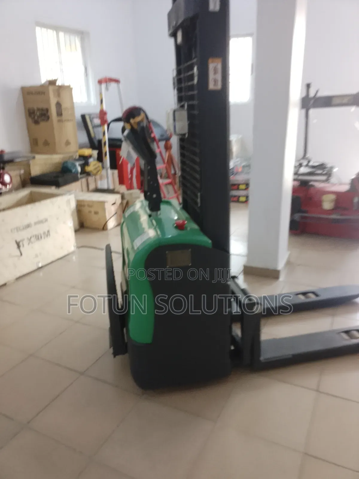 Full Electric Stacker