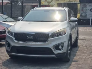 Kia Sorento 4dr SUV 2016 Silver