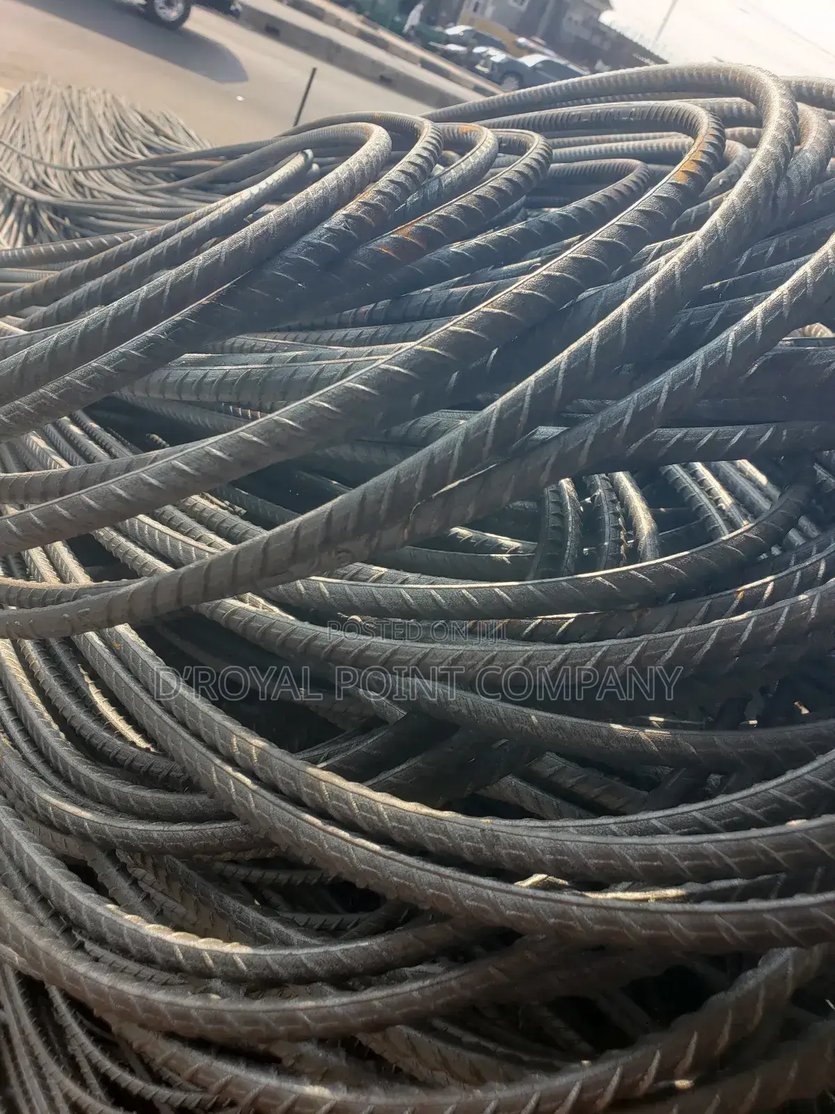 Iron Rods and Wire Mesh Distributor