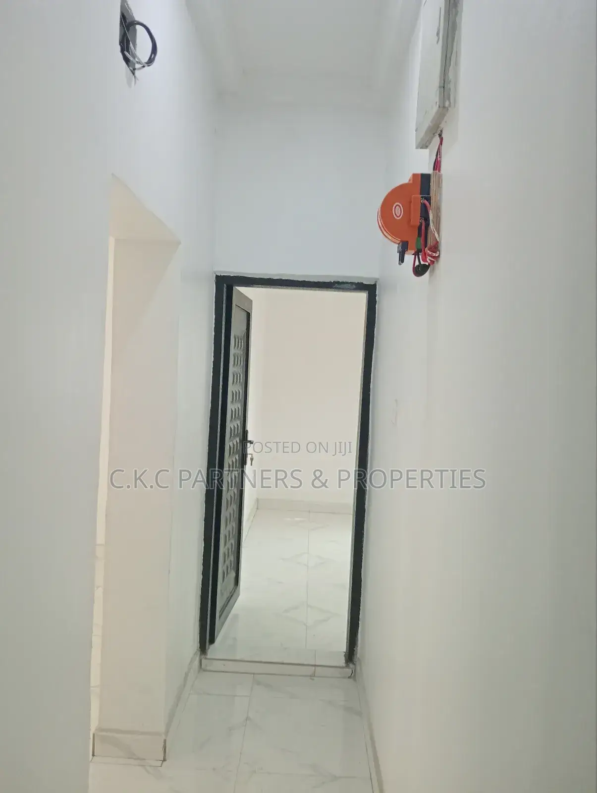 A Luxury Exclusive 2 Bedroom Flats 4rent in Rumuodumaya