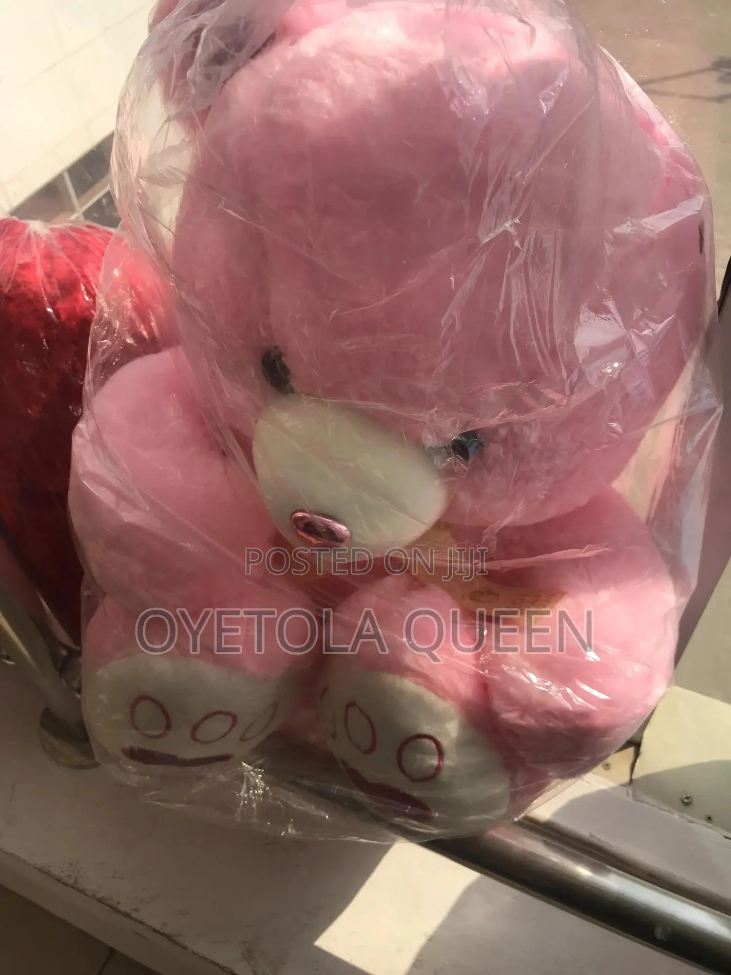 Medium Size Teddybear/Fluffy Toys