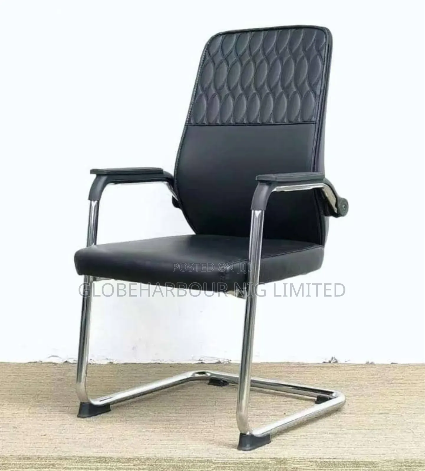 High-Quality Office and Study Office