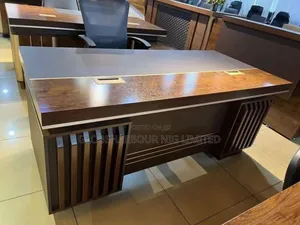 1.6 Meter Luxurious Executive Office and Study Table