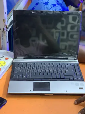 Photo - Laptop HP Compaq 6930p 4GB Intel Pentium HDD 500GB