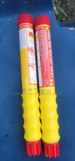Comet Parachute Rocket Mk8a