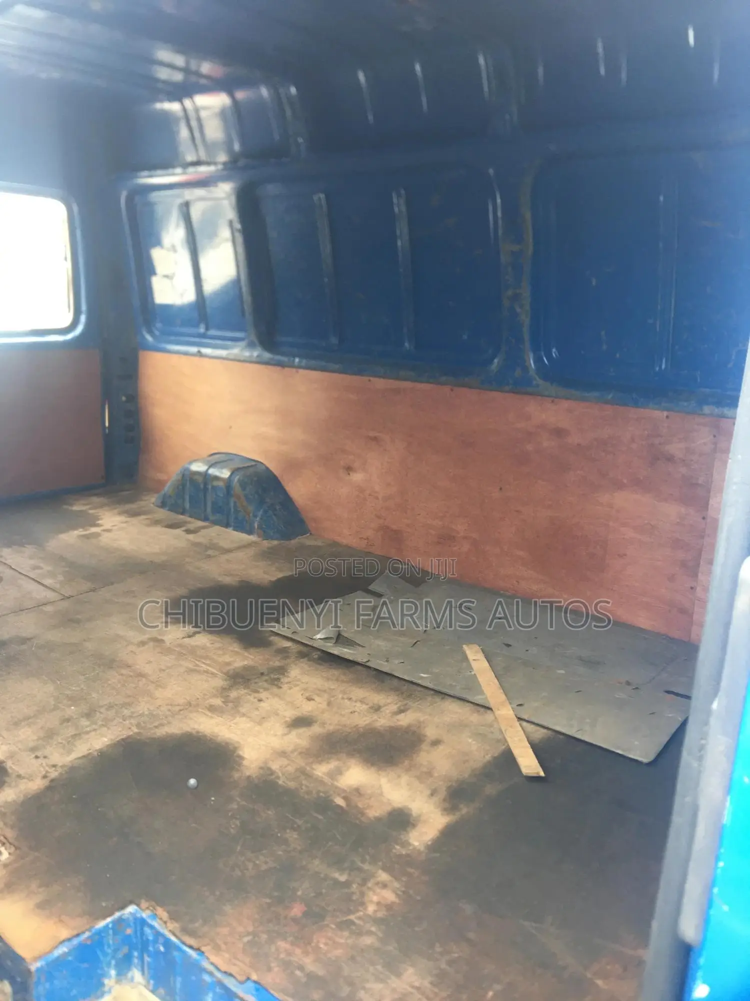 Ford Transit 1999 Blue
