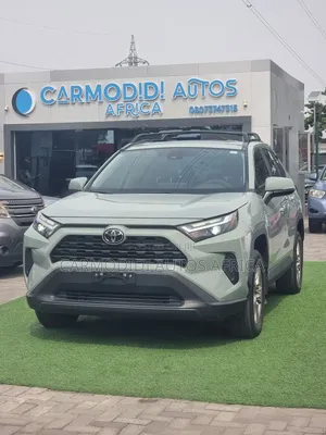 Toyota RAV4 XLE FWD 2023 Green