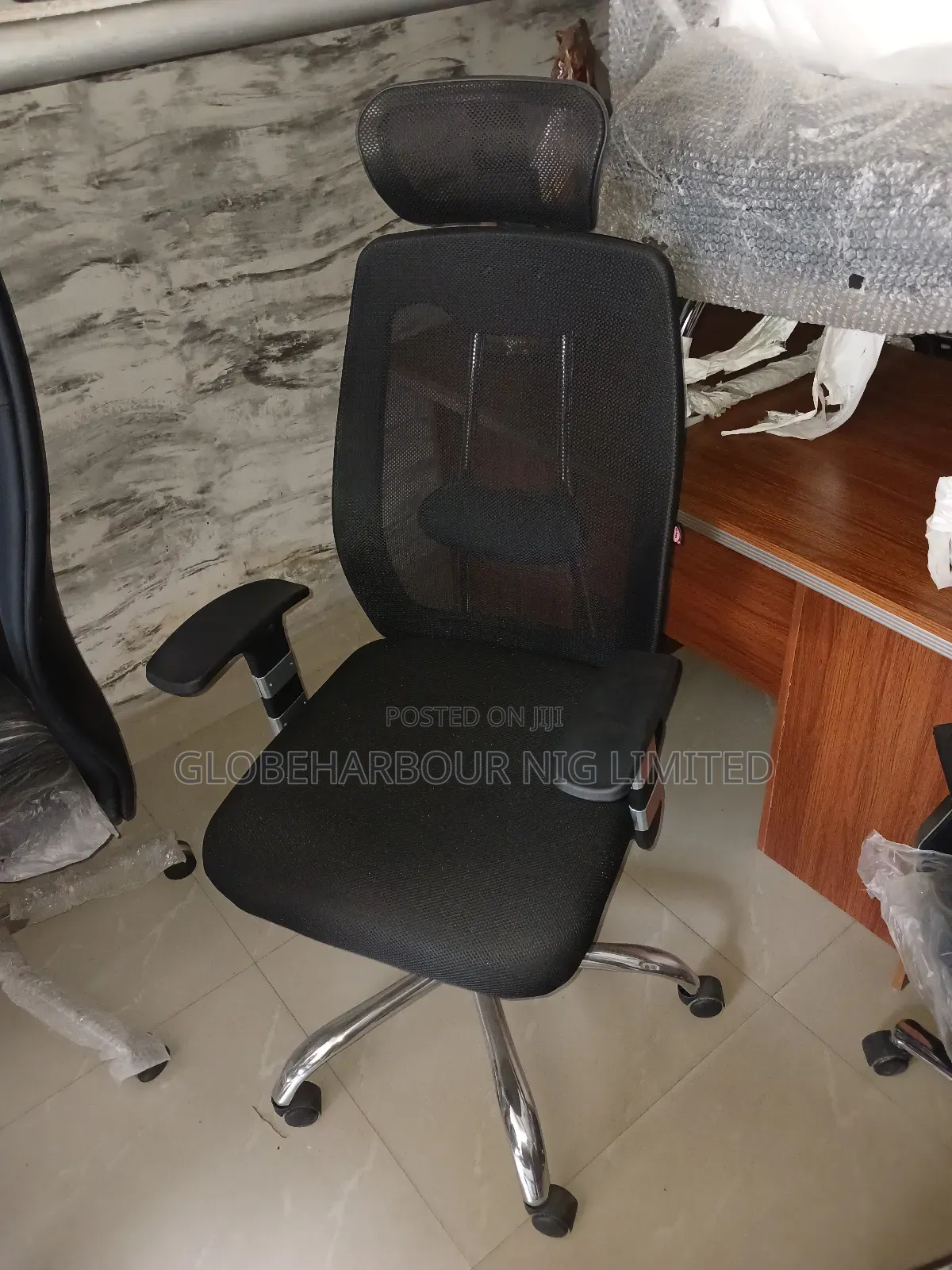 Exquisite Office and Study Chair