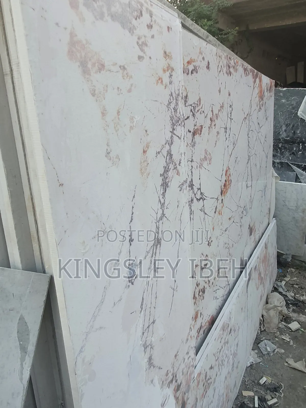 Flowery Wave Quartz for Dinning Table